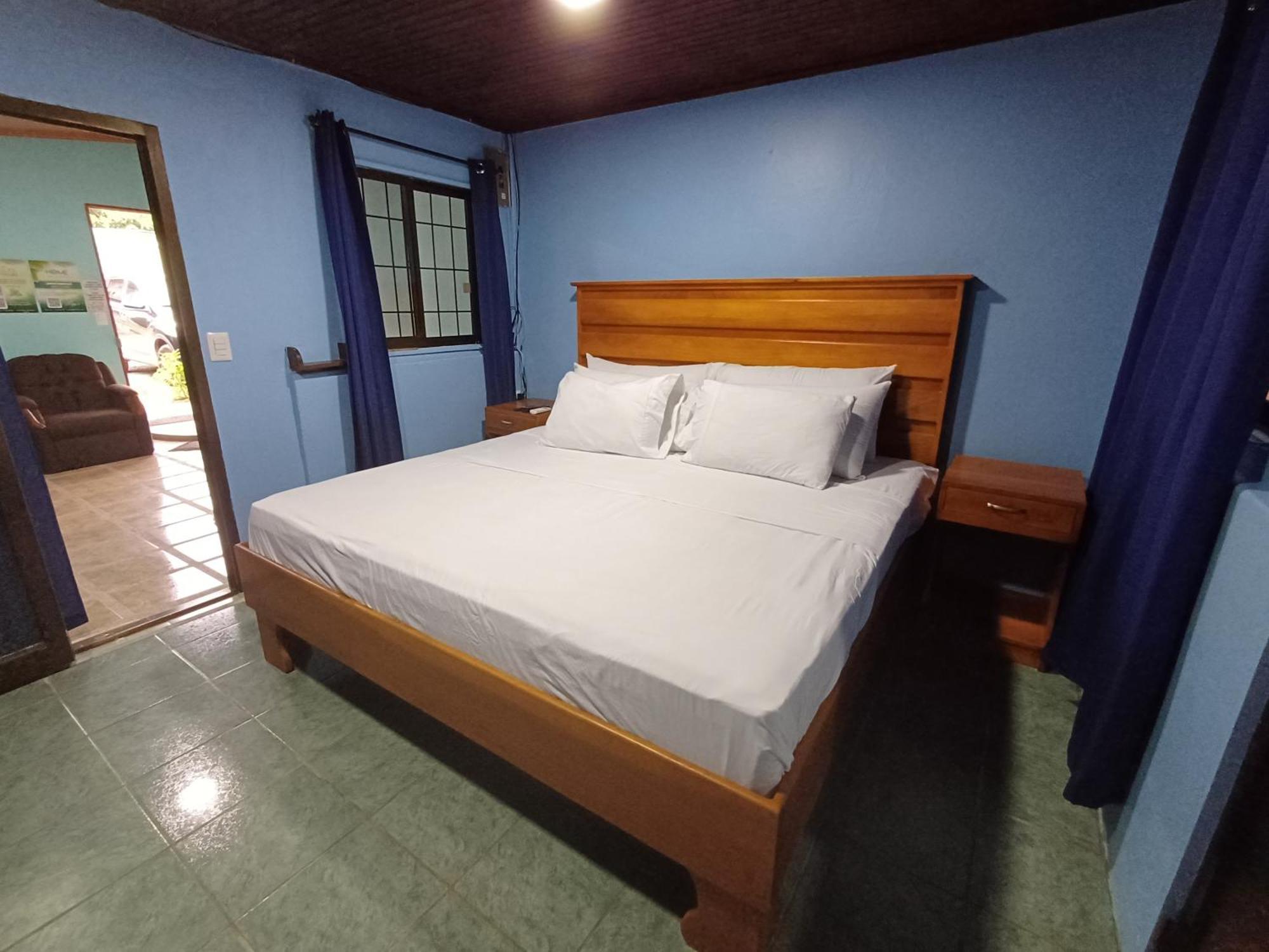 Pura Vida Aparment - Downtown La Fortuna Luaran gambar